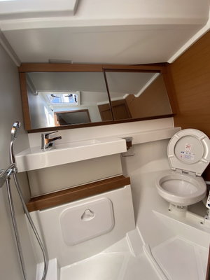 Sun Odyssey 440 „Anda“ – fotka 5