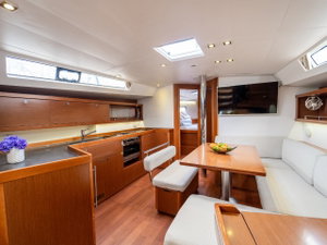 Oceanis 45 „Nesi 2“ – fotka 3