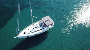 Bavaria C42 „Seawave“ – fotka 1
