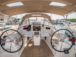 Sun Odyssey 449 „Top Smile“ – fotka 12