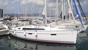 Bavaria Cruiser 37