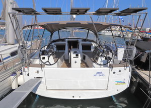 Sun Odyssey 410 „Aris“ – fotka 1