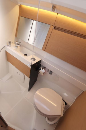 Sun Odyssey 410 „Aris“ – fotka 5