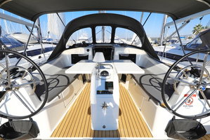 Sun Odyssey 410 „Diona“ – fotka 6