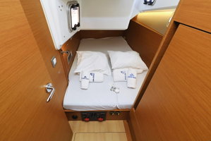 Sun Odyssey 410 „Diona“ – fotka 3