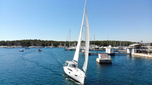 Oceanis 41.1 „Pauline“ – fotka 2