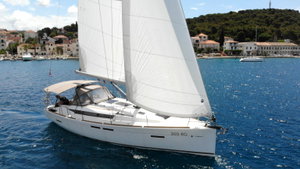 Sun Odyssey 419 „Espresso“ – fotka 9