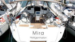 Sun Odyssey 419 „Mira“ – fotka 1