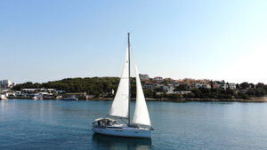 Sun Odyssey 419 „Mira“ – fotka 6