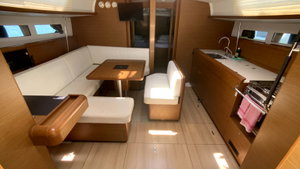 Sun Odyssey 479 „Anna“ – fotka 3