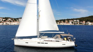 Sun Odyssey 519 „Elsa“ – fotka 7