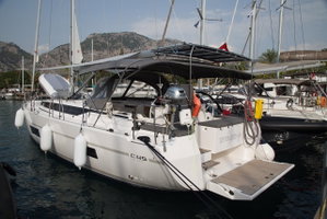 Bavaria 45 Cruiser „Tanguera“ – fotka 1