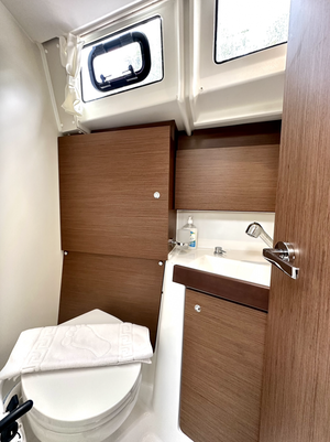 Oceanis 38.1 „Sail Bellatrix“ – fotka 14