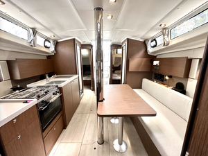 Oceanis 38.1 „Sail Bellatrix“ – fotka 13