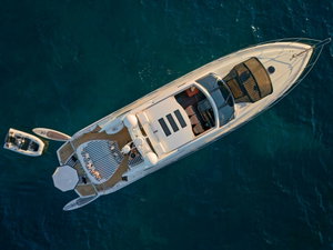 Sunseeker Predator 72 „Ghost“ – fotka 9