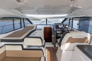 Leader 36 – fotka 3