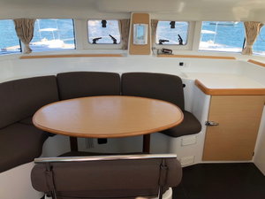 Lagoon 380 S2 „blue elli“ – fotka 3