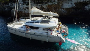 Lagoon 450 „Vamos Elli“ – fotka 1