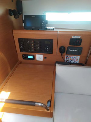 Sun Odyssey 389 „živjelli“ – fotka 16