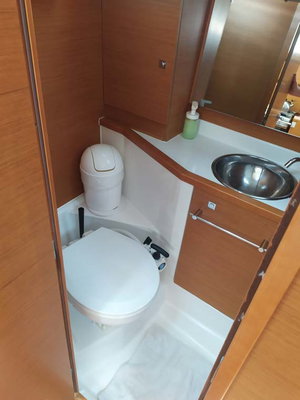 Sun Odyssey 389 „živjelli“ – fotka 5