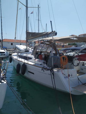 Sun Odyssey 389 „živjelli“ – fotka 8