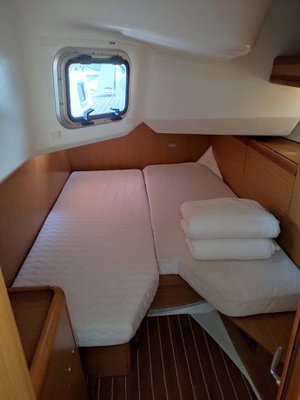 Sun Odyssey 44i