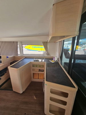 Lagoon 42 „Azzuro“ – fotka 3