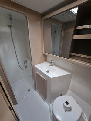 Lagoon 42 „Azzuro“ – fotka 17