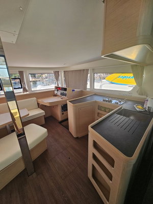 Lagoon 42 „Azzuro“ – fotka 10