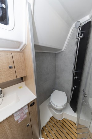 Bavaria C42 „Maraschino“ – fotka 28