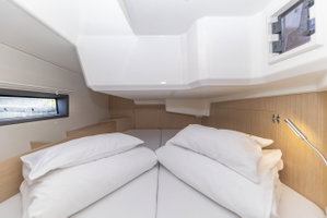 Bavaria C42 „Maraschino“ – fotka 26
