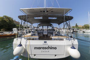 Bavaria C42 „Maraschino“ – fotka 1
