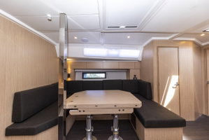 Bavaria C42 „Maraschino“ – fotka 21