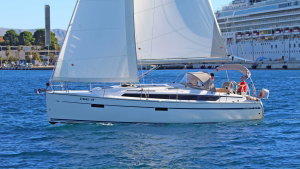 Bavaria Cruiser 37 „Evala“ – fotka 7