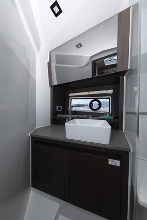 Sealine C335V „Stormi“ – fotka 5