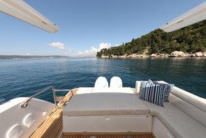 Sealine C335V „Stormi“ – fotka 12