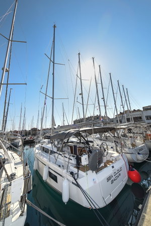 Bavaria C38 „Sea Cloud“ – fotka 4