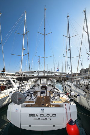 Bavaria C38 „Sea Cloud“ – fotka 3