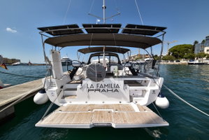 Dufour 470 „La Familia“ – fotka 1