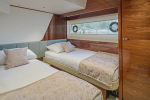 Princess Y72 „Elizabeth“ – fotka 20