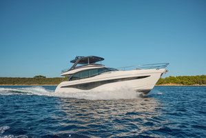 Princess Y72 „Elizabeth“ – fotka 4