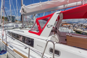 Oceanis 38.1 „Mare Nostrum II“ – fotka 2