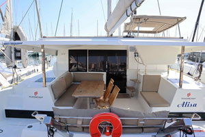 Lucia 40