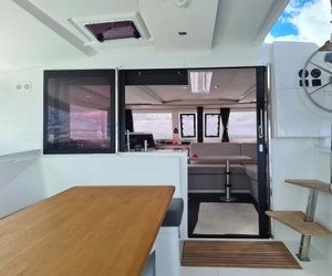 Lucia 40