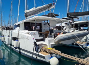Lucia 40