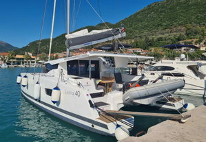 Lucia 40