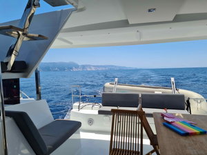 Lucia 40