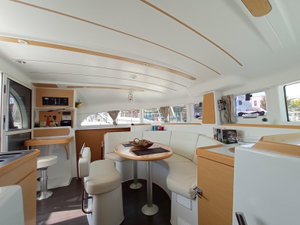 Lagoon 380 „Sunrise“ – fotka 3