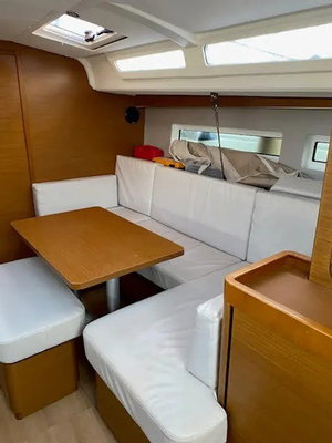 Sun Odyssey 440 „Goji Berry“ – fotka 5