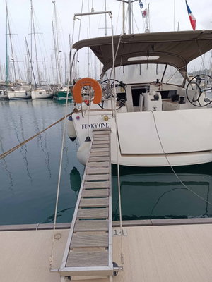 Sun Odyssey 440 „Funky One“ – fotka 3